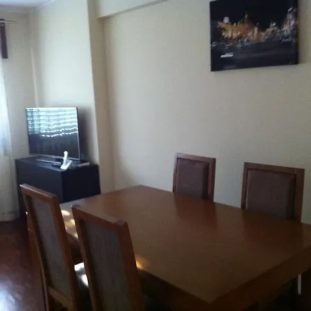 - Ramalde Apartment *